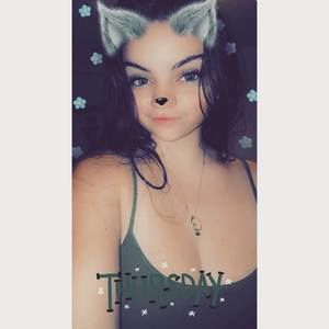 Meet your Posher, Alexis